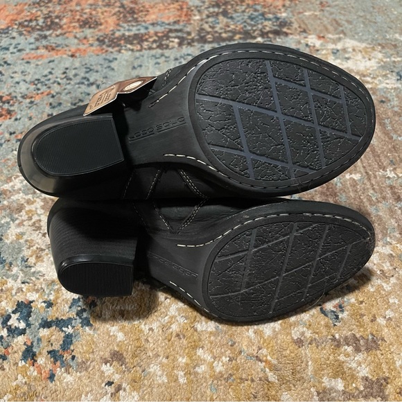 LOBO SOLO ANKLE BOOTS 
BLACK SIZE 8 
MADE IN MEXICO 
NEW WITH TAGS - Picture 4 of 5